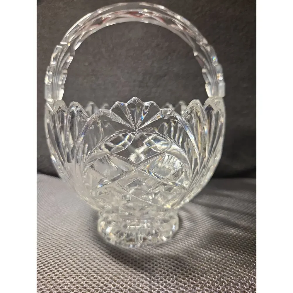 Vintage Fifth Avenue Wellington 24% Lead Crystal Glass Basket Poland